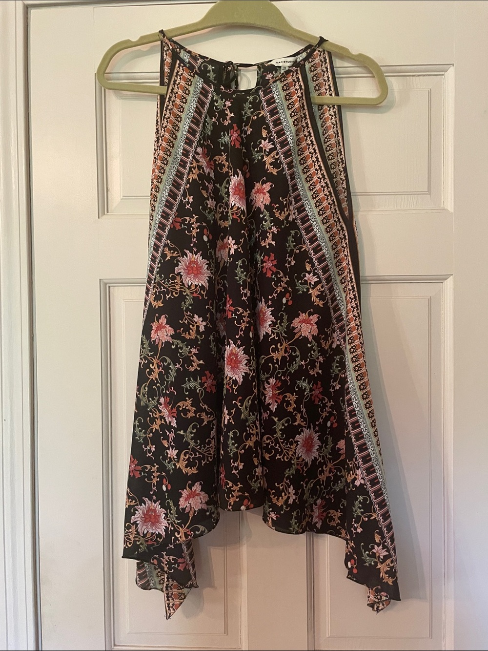 Max Studio—Sleeveless Black Floral Handkerchief Hem Top—Size XS